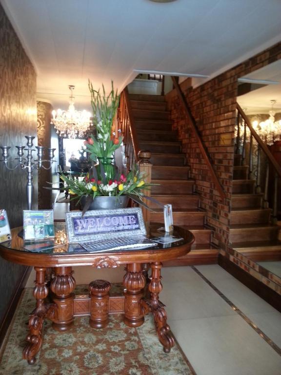 Stirling Manor Boutique Guest House Hartbeespoort Exterior foto