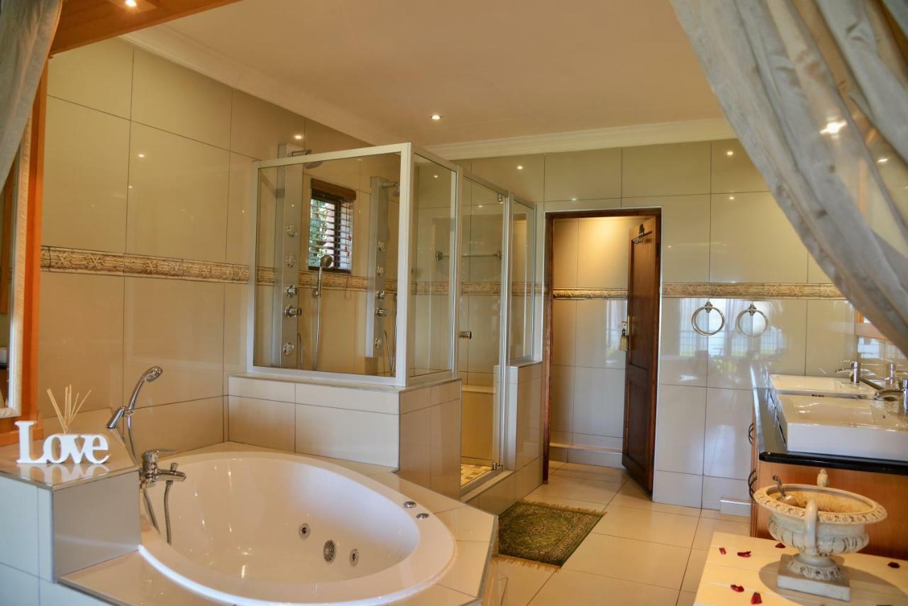 Stirling Manor Boutique Guest House Hartbeespoort Exterior foto